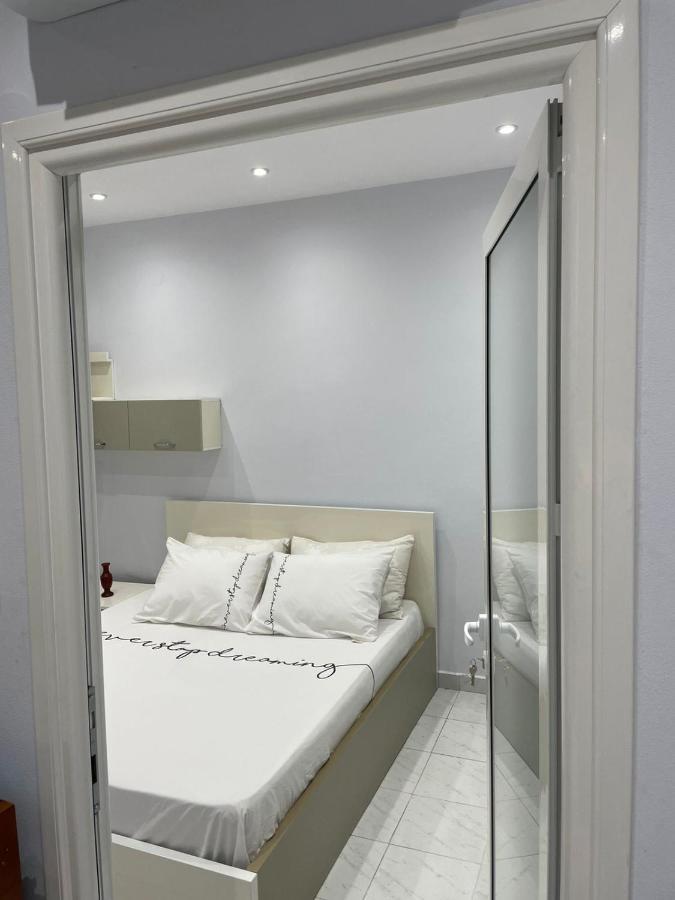 E&B Cosy Apartment 티라나 외부 사진