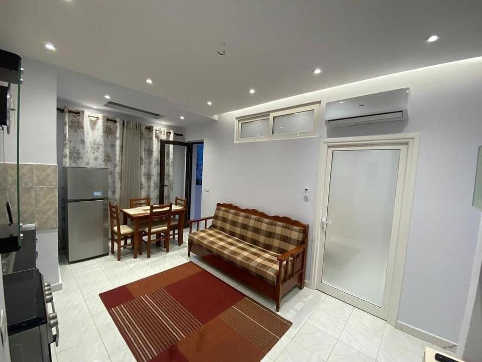 E&B Cosy Apartment 티라나 외부 사진